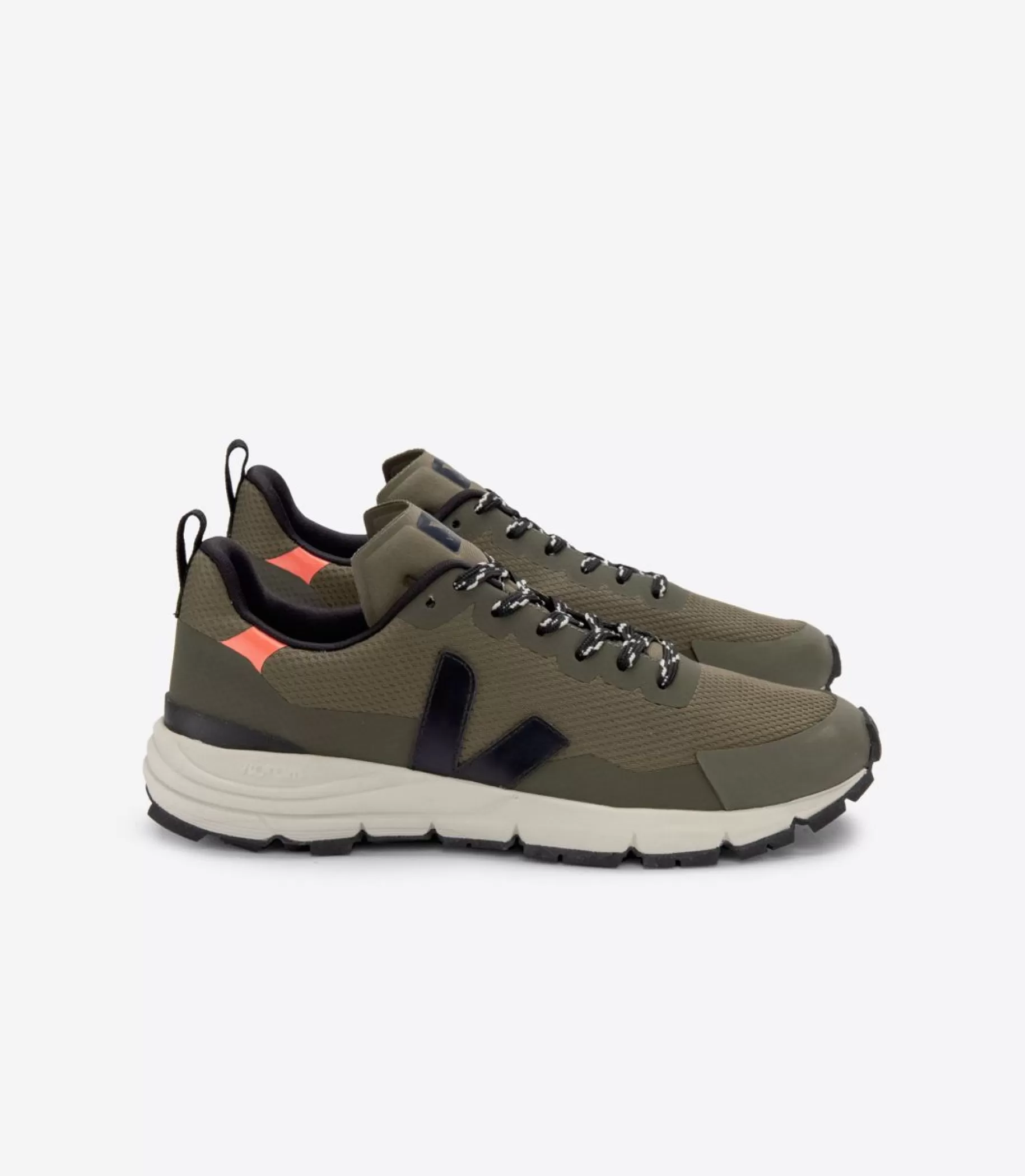 Outlet VEJA Dekkan Alveomesh Kaki Black