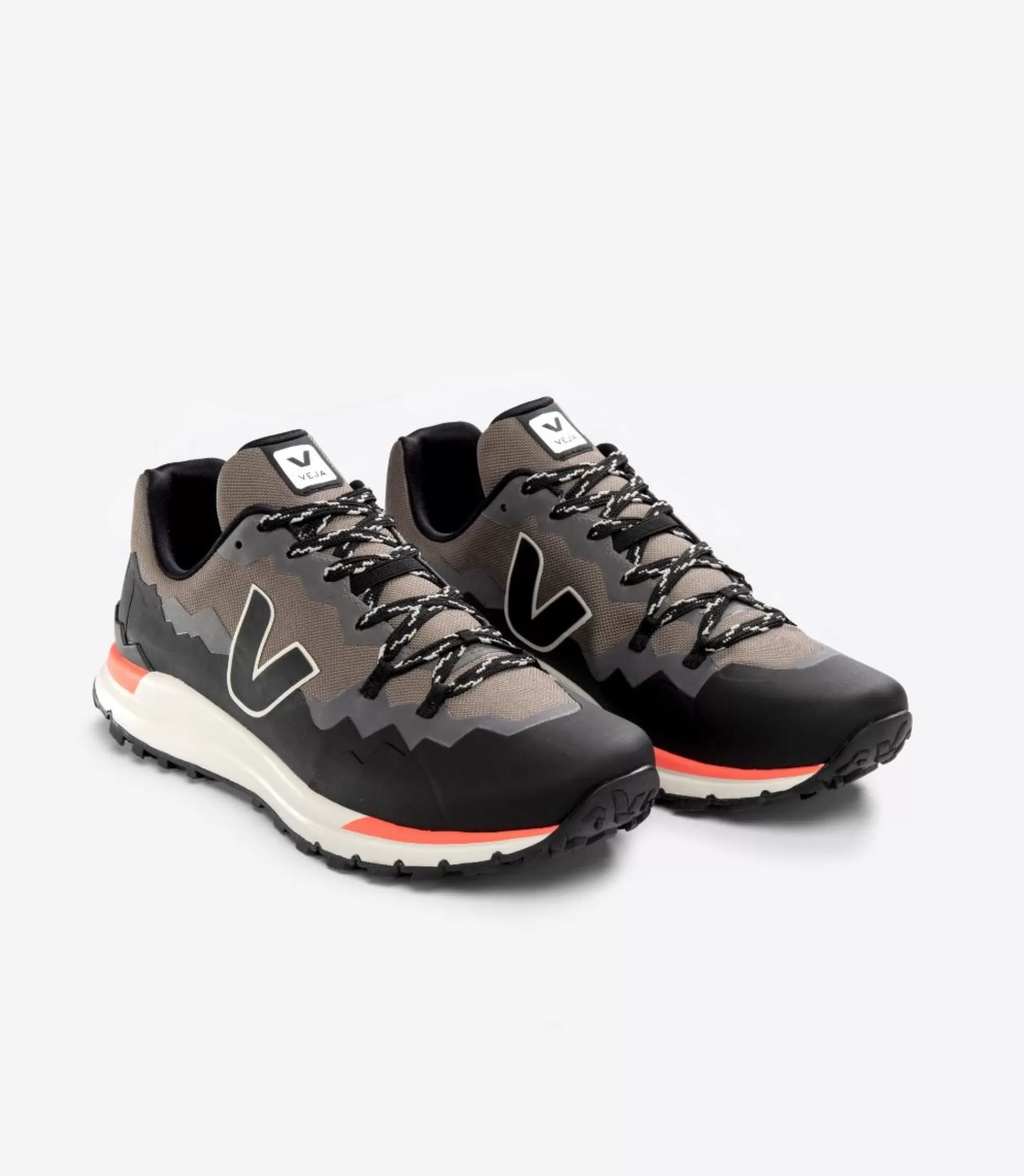 Flash Sale VEJA Fitz Roy Trek Shell Basalte Black