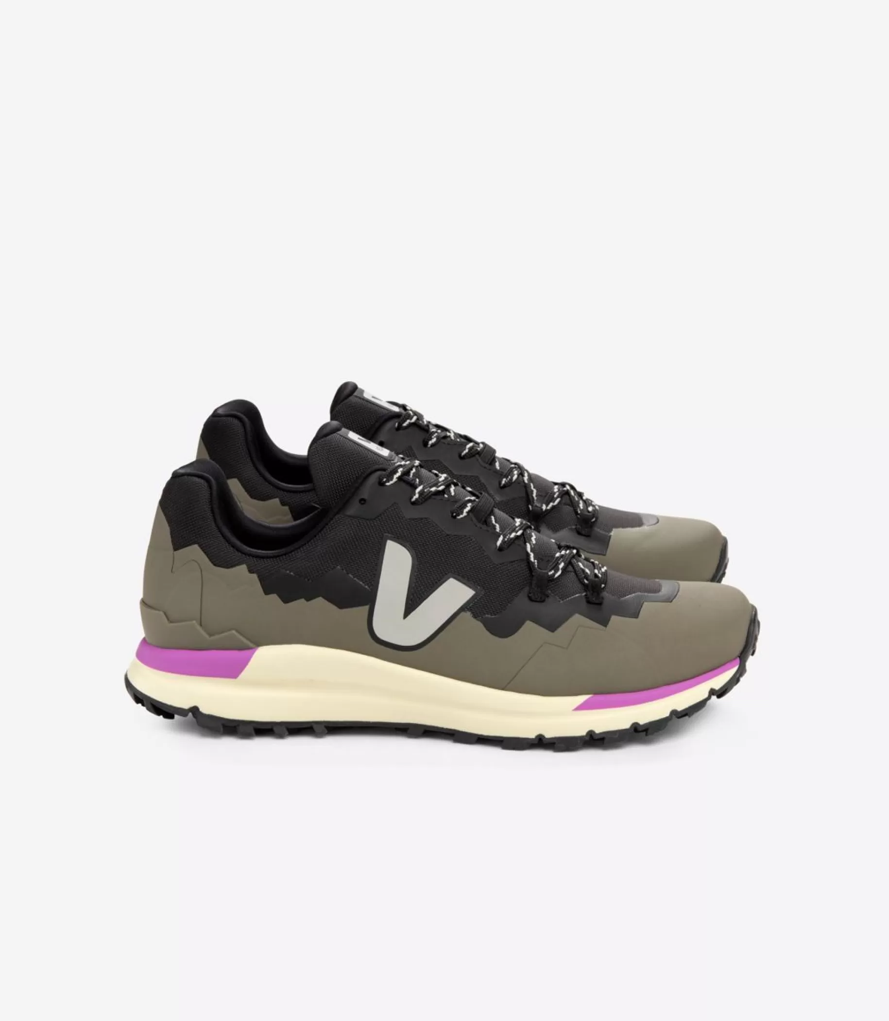 New VEJA Fitz Roy Trek Shell Black Oxford Grey Kaki