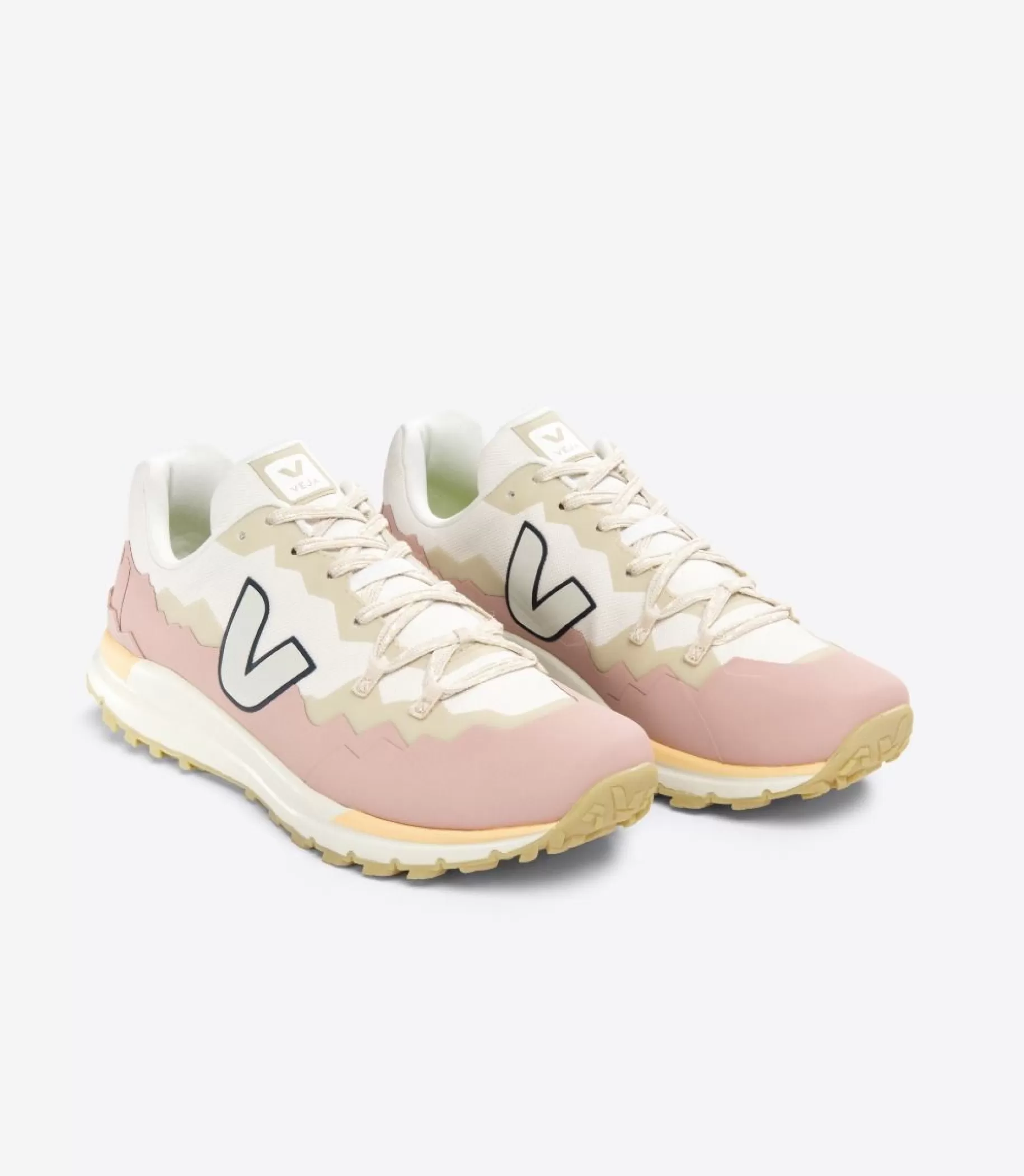 New VEJA Fitz Roy Trek Shell Gravel Pierre