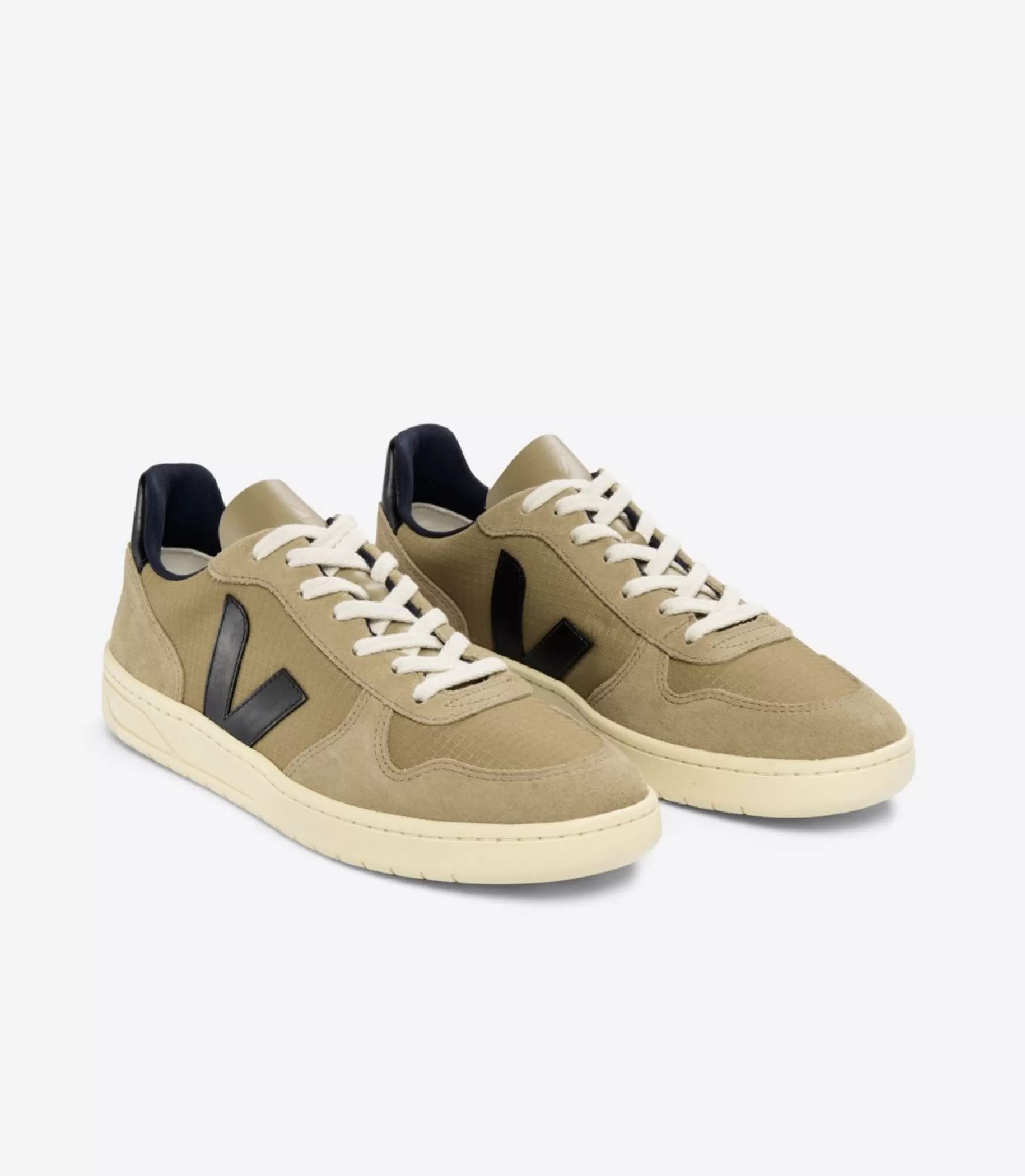 Cheap VEJA V-10 Ripstop Dune Black
