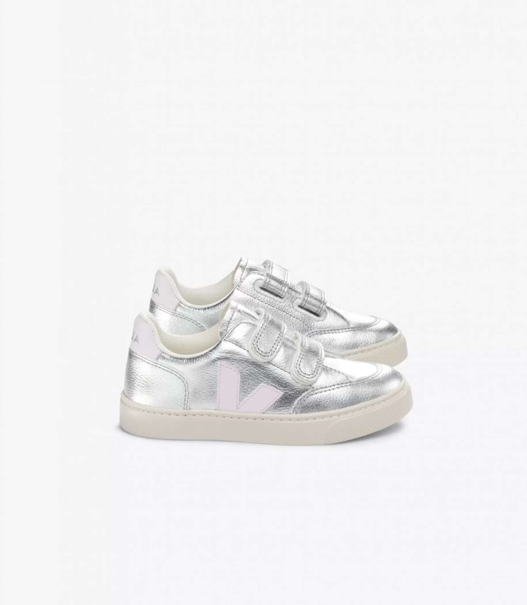 Shop VEJA V 12 Chromefree Leather Silver Lassi