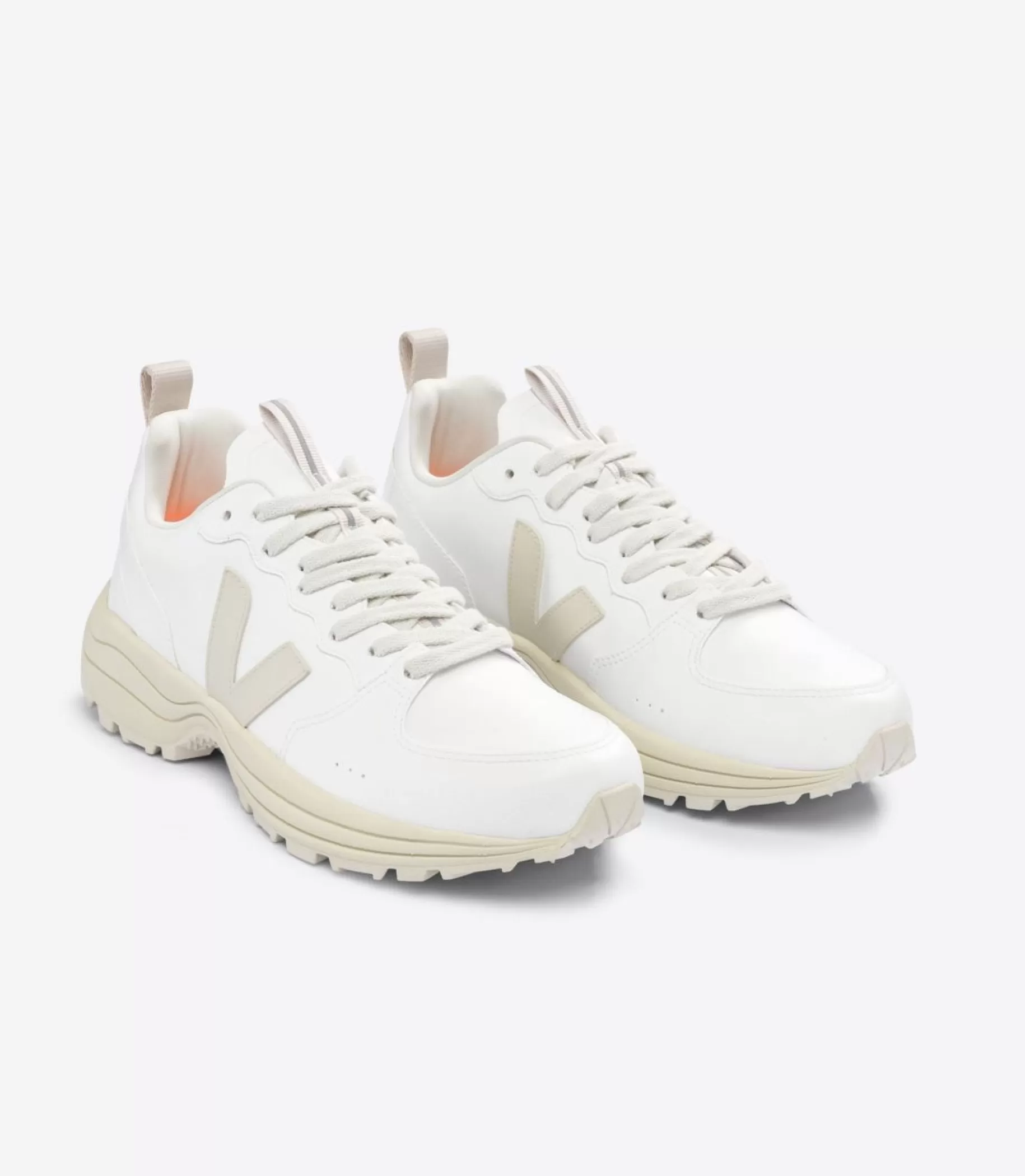 New VEJA Venturi Cwl White Pierre